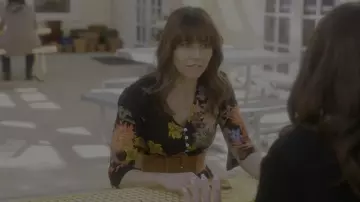 Milumia Button Up Split Floral Print Flowy Party Maxi Dress worn by Judy Hale (Linda Cardellini) as seen in Dead to Me (S03E09)