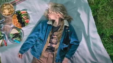 American Vintage Bombers Iva­good worn by Raelle Collar (Taylor Hickson) as seen in Motherland: Fort Salem (S03E07)