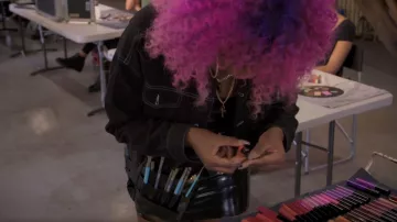 Artista de maquillaje para siempre Liquid Matte utilizado por Paige Cole como se ve en Glow Up: Britain's Next Make-Up Star (S01E01)