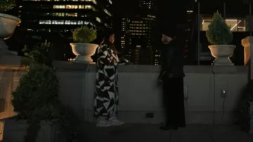 Nike High Dunk Sneakers worn by Kelly Rowland as seen in The Equalizer (S03E07)