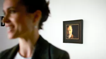 Portrait Painting of Jake Foley (Russell Crowe) as seen in Poker Face