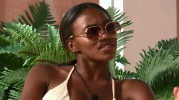SHEIN Bikini texturizado usado por Chyna Mills como se ve en Love Island (S08E30)