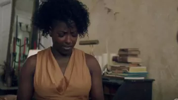 Tome Linen Camel Mi­di Dress worn by Nova Bordelon (Rutina Wesley) as seen in Queen Sugar (S07E13)