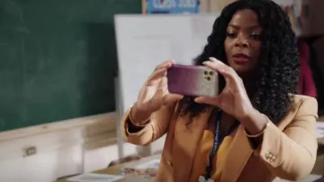 Ted Baker Scal­loped Camisole worn by Ava Coleman (Janelle James) as seen in Abbott Elementary (S01E05)