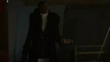 Zara Contrasting Blazer worn by Tatiana Vogel (Anita-Joy Uwajeh) as seen in Vampire Academy (S01E10)