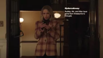 Isabel Marant Étoile Kerstin Blazer worn by Kate Keller (Tavi Gevinson) as seen in Gossip Girl (S02E01)