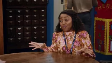 Who What Wear Puff Long Sleeve Boat Neck Top worn by Janine Teagues (Quinta Brunson) as seen in Abbott Elementary (S01E11)