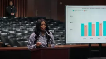 Shein Print­ed Blouse worn by Ava Coleman (Janelle James) as seen in Abbott Elementary (S01E12)