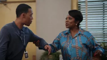 Zara Chain Print Shirt worn by Barbara Howard (Sheryl Lee Ralph) as seen in Abbott Elementary (S01E08)