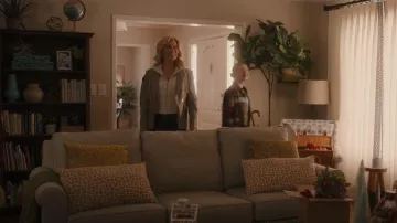 Veronica Beard Stasia Hoodie Dickey porté par Carol Calvin (Elizabeth Mitchell) comme on le voit dans The Santa Clauses (S01E04)