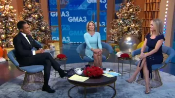 St John Eyelet Fringe Panel Knit Skirt worn by Jennifer Ashton as seen in Good Morning America on December 1, 2022