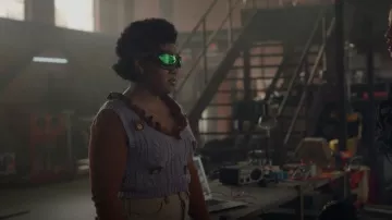 Anthropologie Monogram Pendant Necklace worn by Beth Chapel (Anjelika Washington) as seen in DC's Stargirl (S03E13)