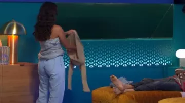 Lee Hi Baggy Jeans worn by Samantha Manovski as seen in Big Brother Australia (S14E01)