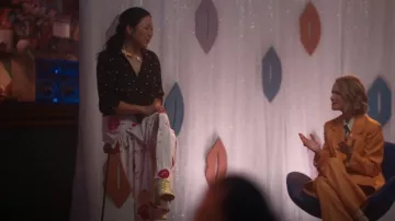 Meryll Rogge Lip Print Draped Jersey Skirt usada por Margaret Cho (Margaret Cho) como se ve en The L Word: Generation Q (S03E03)