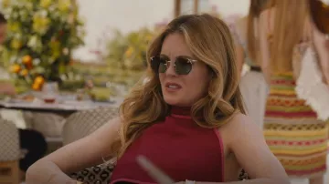 Jacques Marie Mage El Dorado Gafas de sol usadas por Daphne Sullivan (Meghann Fahy) como se ve en El loto blanco (S02E06)