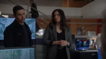 Marco Grand Oval Belt usado por Jessica Knight (Katrina Law) como se ve en NCIS (S20E09)