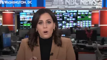 Veronica Beard Miller Dickey Jacket porté par Hallie Jackson comme vu dans Today on December 6, 2022