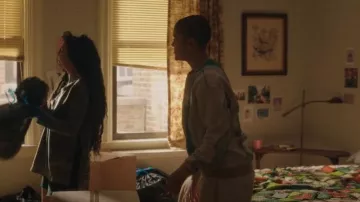 Ahluwalia Patchwork Recycled Cotton Jersey Sweatshirt porté par Julien Calloway (Jordan Alexander) comme on le voit dans Gossip Girl (S02E01)