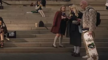 Bar III Tia Platform Loafers worn by Audrey Hope (Emily Alyn Lind) as seen in Gossip Girl (S02E01)