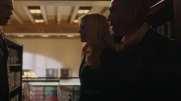 Tory Burch Amara Blazer in Navy worn by Audrey Hope (Emily Alyn Lind) as seen in Gossip Girl (S02E01)