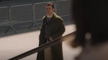 Junya Watanabe Hombre Intarsia Suéter de punto Blazer usado por Max Wolfe (Thomas Doherty) como se ve en Gossip Girl (S02E01)