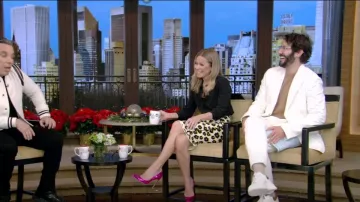 Lanvin Jacquard Jupe Midi portée par Kelly Ripa comme vu en LIVE avec Kelly et Ryan le 6 décembre 2022