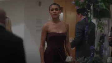 Alex Perry Robe bustier exclusive officielle en crêpe drapée portée par Julien Calloway (Jordan Alexander) comme vu dans Gossip Girl (S02E03)
