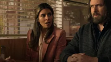 Banana Republic Rivoli Corduroy Blazer worn by Tonya Walsh (Jamie-Lynn Sigler) as seen in Big Sky (S03E10)