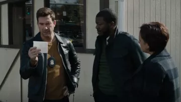 Tom Ford Leather Blou­son Jack­et worn by Supervisory Special Agent Remy Scott (Dylan McDermott) as seen in FBI: Most Wanted (S04E08)