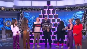 Kate Spade Camisa de popelina abotonada usada por Alyssa Farah como se ve en The View el 12 de diciembre de 2022