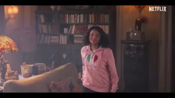 of Julie Hutton (Kat Graham) in Love in the Villa