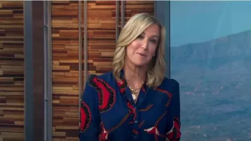 Ba&sh Laura Blouse worn by Lara Spencer as seen in Good Morning America on December 13, 2022