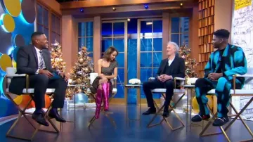 Pantalon Plissé Homme Plissé à motif abstrait porté par Samuel Arnold vu dans Good Morning America le 14 décembre 2022