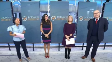 Eliza J Sweater Knit Fit & Flare Robe portée par Dylan Dreyer comme vu dans Aujourd’hui le 14 décembre 2022