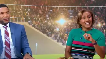 Diane von Furstenberg Stripe Short Sleeve Sweater Dress portée par Robin Roberts comme vu dans Good Morning America le 15 décembre 2022