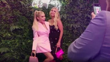 Chanel Embellie Combinaison portée par Alexia Echevarria vue dans The Real Housewives of Miami (S05E01)