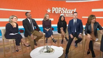 A.L.C. Tamara Suéter Midi Vestido usado por Hoda Kotb como se ve en Today el 16 de diciembre de 2022