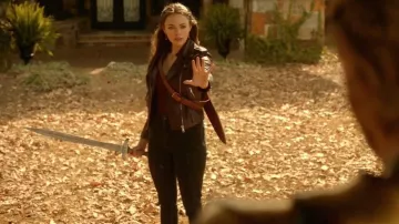 Levi's Womens 721 High-Rise Skinny Seamed worn by Hope Mikaelson (Danielle Rose Russell) as seen in Legacies (S04E16)