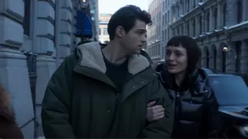 Kanuk Taiga MOF Par­ka Jack­et worn by Owen Hendricks (Noah Centineo) as seen in The Recruit (S01E07)