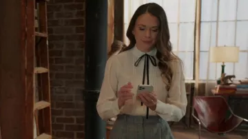 Victoria Beckham Contrast Ties Pleated Front Silk Shirt worn by Liza Miller (Sutton Foster) as seen in Younger (S07E09)