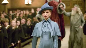 L'écharpe Poufsouffle de Cedric Diggory (Robert Pattinson) dans Harry  Potter et la coupe de feu