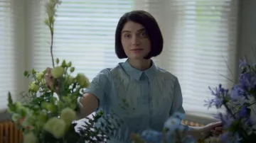 Vestido bordado de Maje Rivers usado por Adele (Eve Hewson) como se ve en Behind Her Eyes (S01E04)