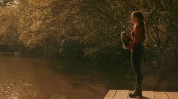 Charles David Botas negras usadas por Hope Mikaelson (Danielle Rose Russell) como se ve en Legacies (S04E20)