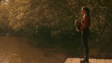 Madewell High Rise Skinny Jeans usados por Hope Mikaelson (Danielle Rose Russell) como se ve en Legacies (S04E20)