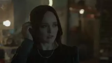 Bracha Maddie Necklace worn by Aurora de Martel (Rebecca Breeds) as seen in Legacies (S04E18)