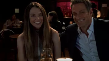 Haut en tricot à imprimé rayé Missoni porté par Liza Miller (Sutton Foster) vu dans Younger (S07E12)