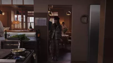 Roger Vivier Belle Vivier Trompette Pumps usados por Emily Cooper (Lily Collins) como se ve en Emily in Paris (S03E10)