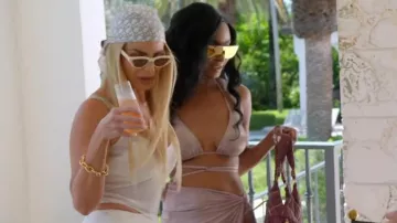 Gafas de sol Celine Eyewear Cat-Eye Acetate usadas por Alexia Echevarria como se ve en The Real Housewives of Miami (S05E05)