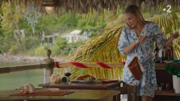 The floral summer dress worn by Sophie Chambers (Chelsea Edge) in the series Murders in Paradise