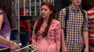 American Apparel Chiffon Double-Layered Shirred Waist Skirt worn by Cat Valentine (Ariana Grande) as seen in Victorious (S04E11)